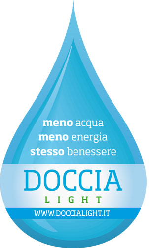 Logo a forma di goccia: meno acqua, meno energia, stesso benessere. Doccia Light.